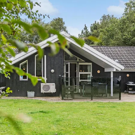 Beautiful In With Sauna *